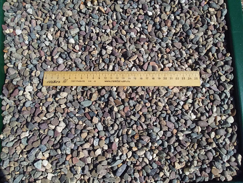 Kamenclub.ru: Галька речная окат цветная фр.5-10 мм. купить  в Новокузнецке галька речная белый, серый, красноватый, синий, темно-серый речная окатанная галька декоративная 6800 руб/т   фото КАМЕНЬ КЛУБ