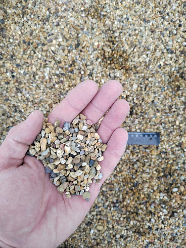 Галька речная окат (рыжая) фр.3-5 мм купить в Новокузнецке 