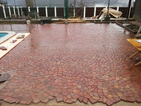 Kamenclub.ru: Песчаник брусчатка (Готика) art PSK-L-01  купить в Новокузнецке    2600 руб/кв.м    фото КАМЕНЬ КЛУБ