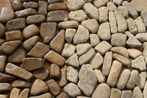 Kamenclub.ru: Песчаник брусчатка  купить в Новокузнецке    5 500 руб/т   фото КАМЕНЬ КЛУБ