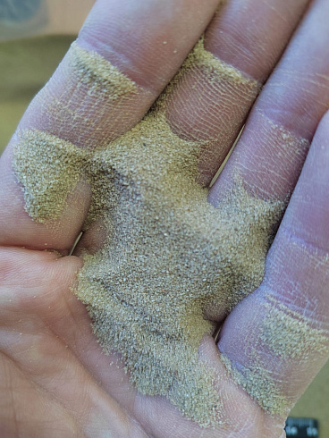 Кварцевый песок для площадок фр. 0,1-0,5 мм.  купить в Новокузнецке фото Камень Клуб