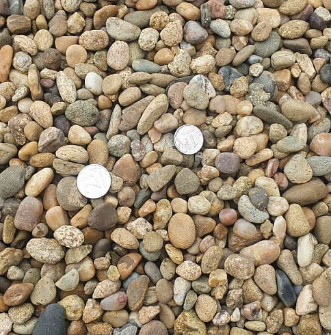 Kamenclub.ru: Галька окат (серо-желтая) фр.10-20 мм. купить  в Новокузнецке галька серо-желтая, рыжая, серый речная окатанная округлая галька 5000 руб/т   фото КАМЕНЬ КЛУБ