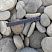 Kamenclub.ru: Галька речная плоская (серо-белая) фр. 70-120 мм. купить  в Новокузнецке галька галечник речной серый, белый окатанная плоская  природная галька 9000 руб/т   фото КАМЕНЬ КЛУБ