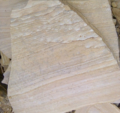 Kamenclub.ru: Песчаник пластушка желтый с рисунком (4-6 см)  купить в Новокузнецке плитняк пластушка желтый с рисунком песчаник 9 000 руб/м3   фото КАМЕНЬ КЛУБ