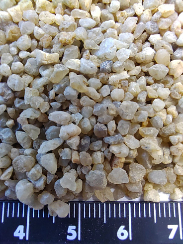 Кварцевый песок сухой фракцинированный фр. 1,6-4 мм.  купить в Новокузнецке фото Камень Клуб