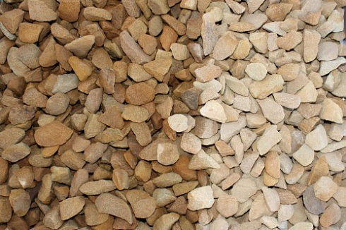 Kamenclub.ru: Щебень крошка желтый (песчаник) фр. 20-40 мм.  купить в Новокузнецке песчаник бежевый рыжий каменная крошка песчаника 9500 руб/т   фото КАМЕНЬ КЛУБ