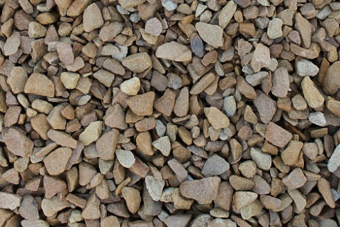 Kamenclub.ru: Щебень крошка желтый (песчаник) фр. 10-20 мм.  купить в Новокузнецке песчаник бежевый, серый, рыжий декоративный ландшафтный щебень колотый 9500 руб/т   фото КАМЕНЬ КЛУБ