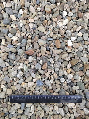 Kamenclub.ru: Галька речная окат (серая) фр.10-20 мм купить  в Новокузнецке галька речная серая, серый, темно-серый, светло-серый, коричневый ландшафтная декоративная речная окатанная округлая галька 5000 руб/т   фото КАМЕНЬ КЛУБ