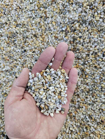 фото Галька крымская жемчужная фр. 3-5 мм. купить в Новокузнецке  в интернет-портале КАМЕНЬ КЛУБ